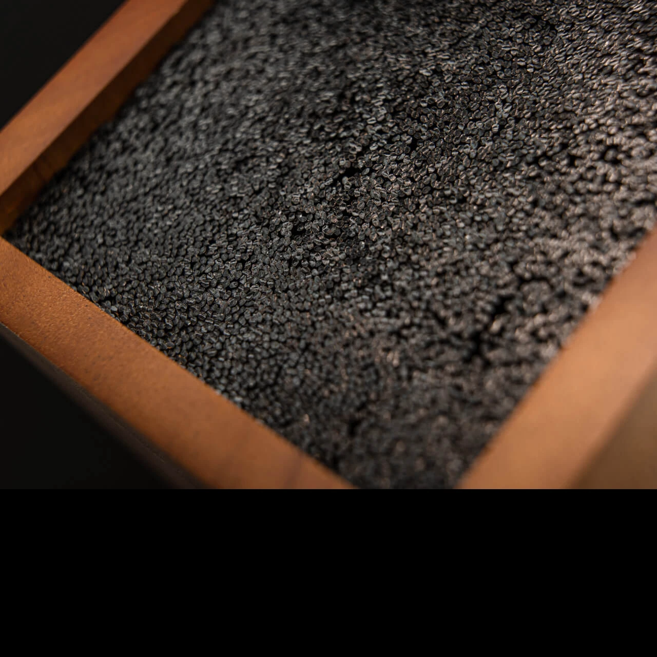 Boker Gusto Wood Knife Block 2 Boker Gusto Wood Knife Block - Image 2