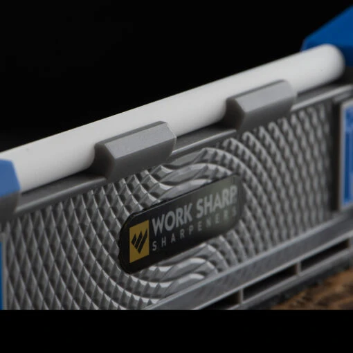 Benchmade 14 Degree Guided Hone Tool -Knives Shop BM50082det4 47437.1660218968