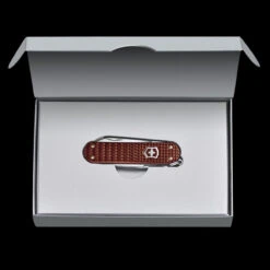 Victorinox Classic Precious Alox 16 Victorinox Classic Precious Alox -Knives Shop BMC 062214011Gdet5 73252.1648227152.1280.1280 47169.1648227169