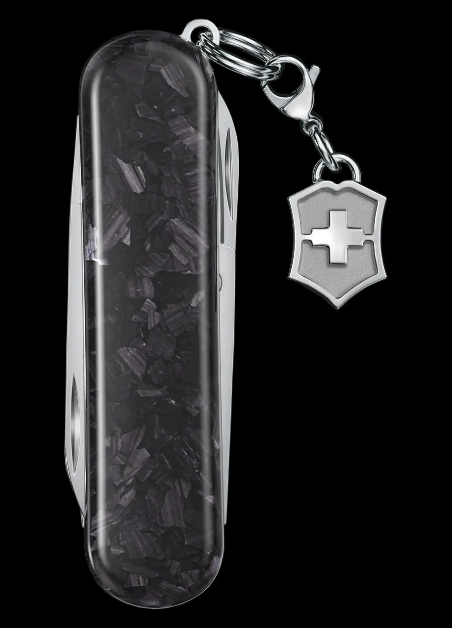 Victorinox Classic SD Brilliant Carbon 6 Victorinox Classic SD Brilliant Carbon - Image 6