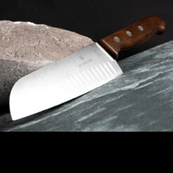 Victorinox Wood Santoku 10 Victorinox Wood Santoku -Knives Shop BMC 6852017G 41152.1646736135.1280.1280 99536.1651673759