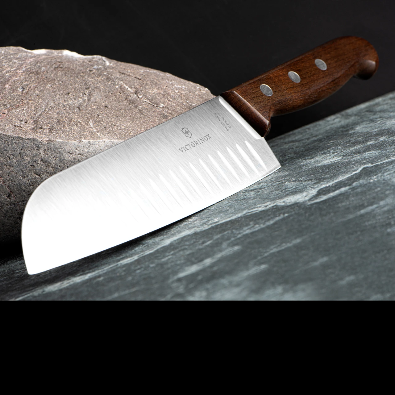Victorinox Wood Santoku 5 Victorinox Wood Santoku - Image 5