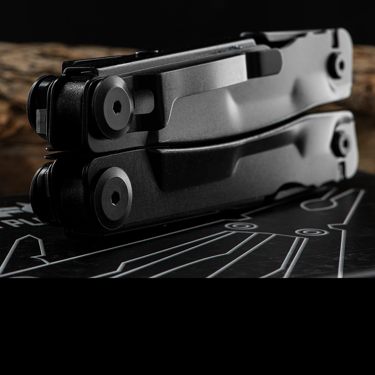 Black Fox Multitool Black 8 Black Fox Multitool Black - Image 8