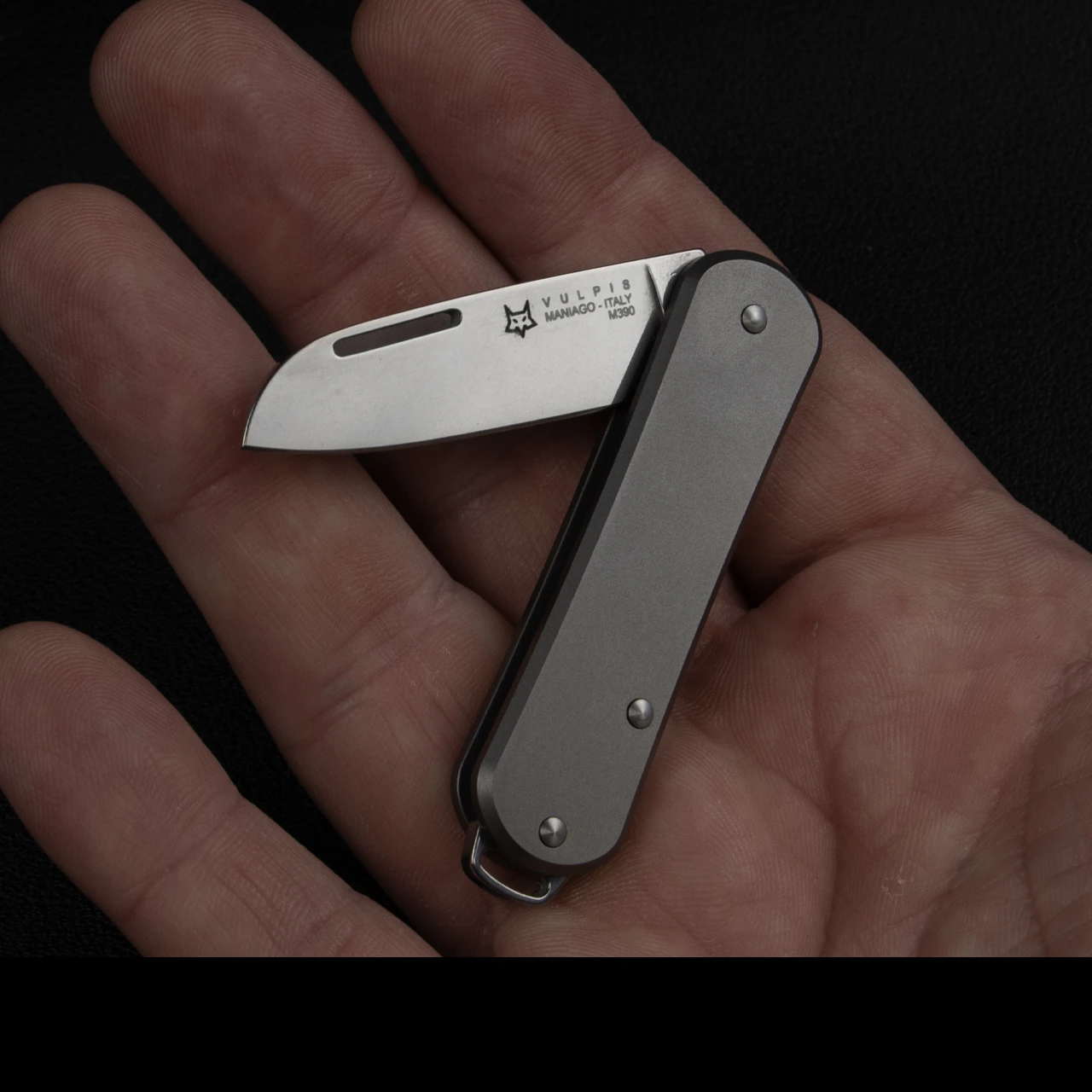 Fox Vulpis 1 Titanium 4.5 Penknife 4 Fox Vulpis 1 Titanium 4.5 Penknife - Image 4