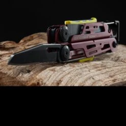 Leatherman Signal Black Red -Knives Shop wit lt700rddet 50956.1587729535